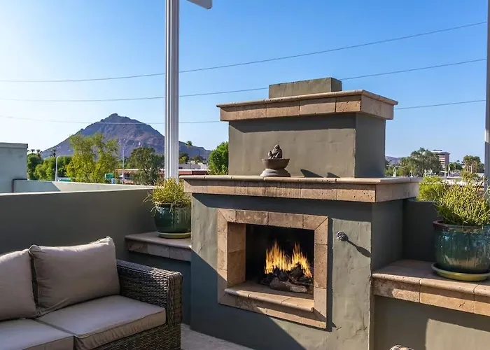 Vantage - Rooftop Patio - Heart Of Old Town Holiday home *