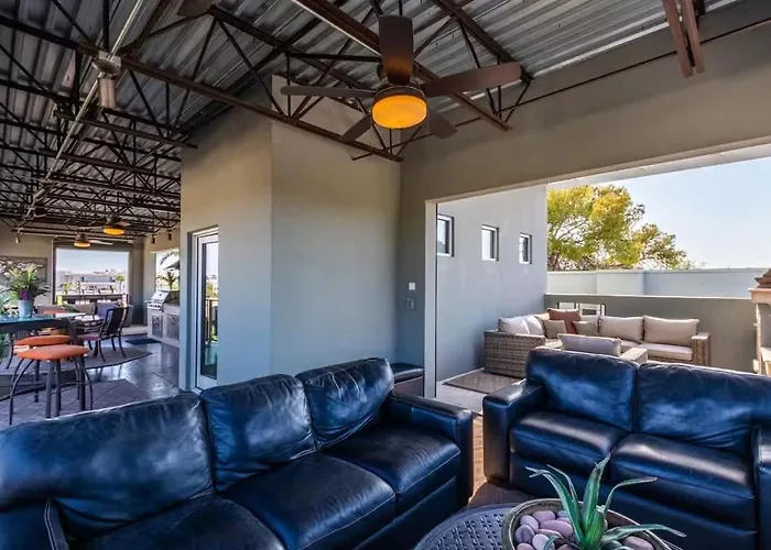 Vantage - Rooftop Patio - Heart Of Old Town