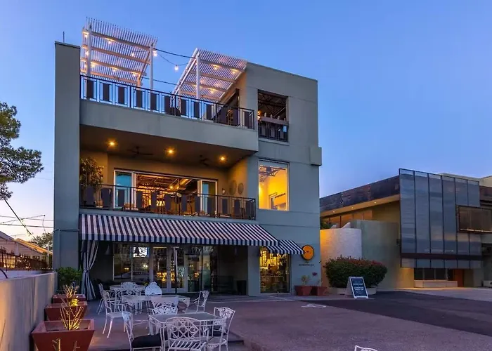 Vantage - Rooftop Patio - Heart Of Old Town Holiday home *