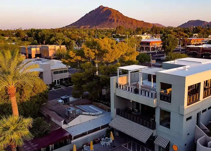 Holiday home Vantage - Rooftop Patio - Heart Of Old Town *